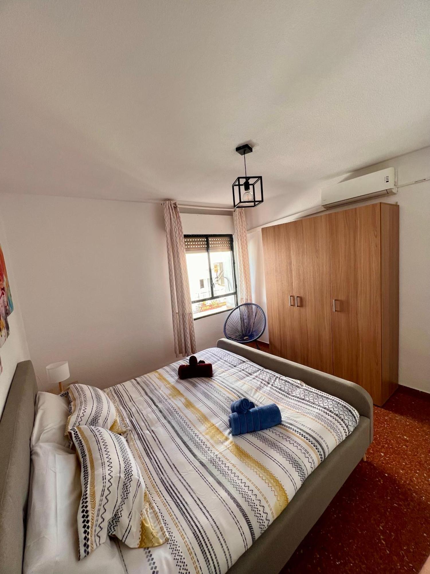 Amplio Familiar Con Parking Privado En Pleno Centro De Apartment *