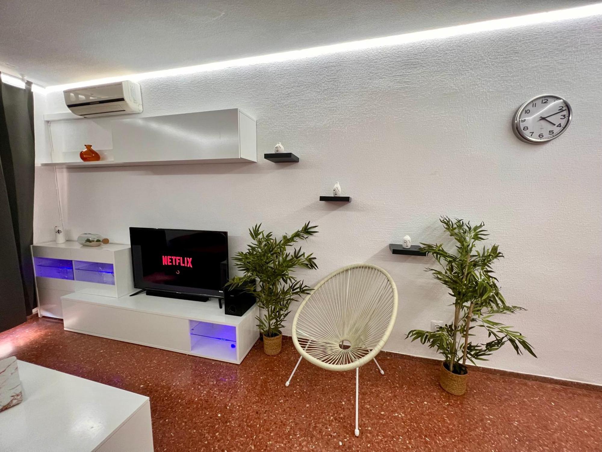 Apartament Amplio Familiar Con Parking Privado En Pleno Centro De Kordoba
