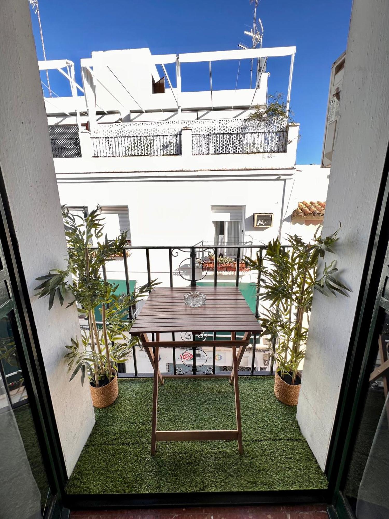 Amplio Familiar Con Parking Privado En Pleno Centro De Apartment Córdoba